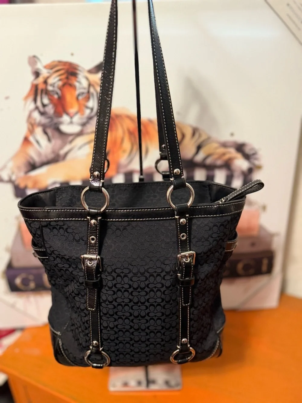 Coach Black Signature Gallery Jacquard Tote EUC - Picture 4 of 13